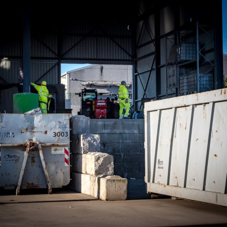Centre de Tri de Tinlot - Nos containers sont fabriqués à partir de matériaux de qualité pour garantir une durabilité et une sécurité maximales.